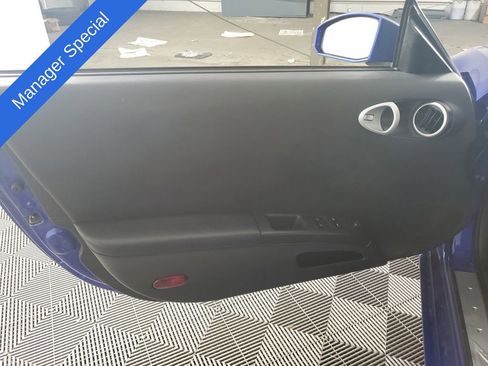 Used 2003 Nissan 350Z Enthusiast RWD image 23