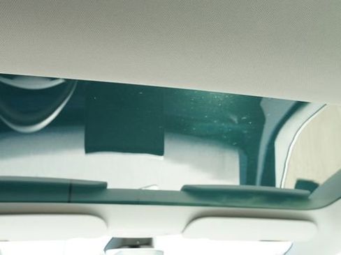 Used 2025 Tesla Model 3 Long Range RWD image 17