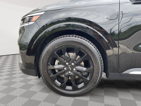 Used 2022 Kia Carnival SX Prestige FWD image 28