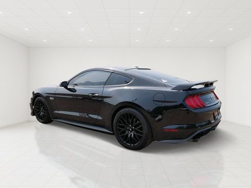 Used 2019 Ford Mustang GT Premium w/ GT Performance Package RWD image 4