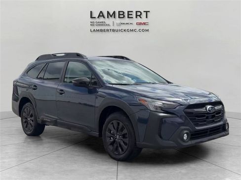 Used 2025 Subaru Outback Onyx Edition AWD/4WD image 7