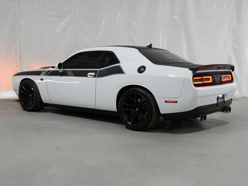 Used 2018 Dodge Challenger T/A RWD image 3