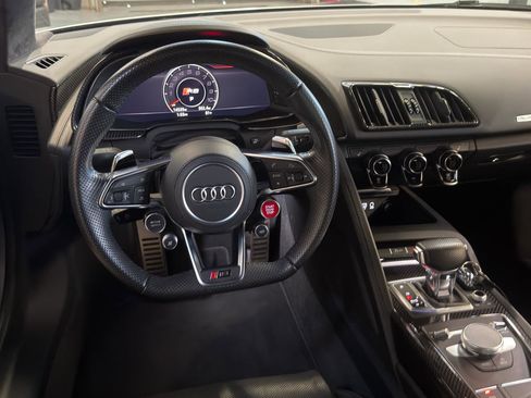 Used 2018 Audi R8 V10 plus w/ 20" Wheel Package AWD/4WD image 12
