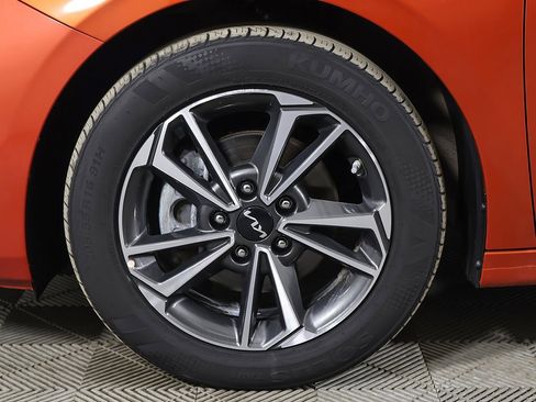 Used 2023 Kia Forte LXS w/ LXS Technology Package image 20