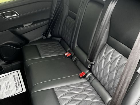 New 2026 Nissan Rogue Platinum AWD/4WD image 14