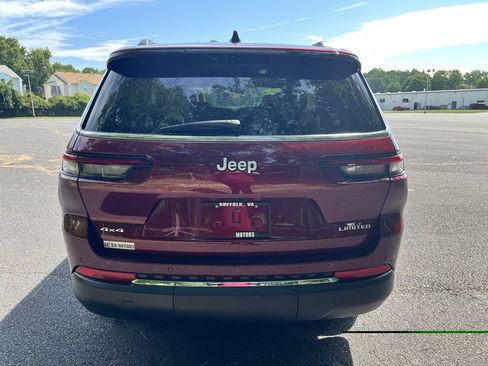 Certified 2025 Jeep Grand Cherokee L Limited w/ Trailer Tow Package AWD/4WD image 4