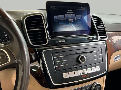Used 2017 Mercedes-Benz GLS 450 4MATIC image 6