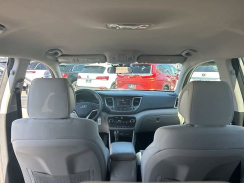 Used 2018 Hyundai Tucson SEL image 25