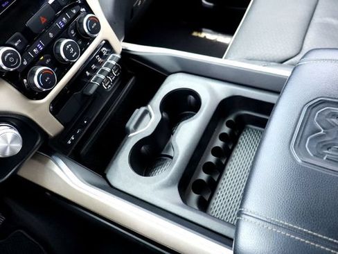 Used 2019 RAM 1500 Laramie RWD image 17