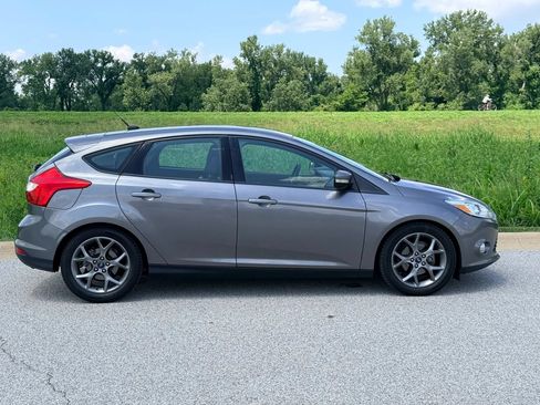 Used 2014 Ford Focus SE w/ Equipment Group 201A FWD image 33