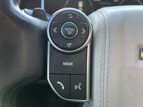 Used 2017 Land Rover Range Rover Supercharged image 17