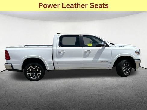 Used 2025 RAM 1500 Laramie AWD/4WD image 11