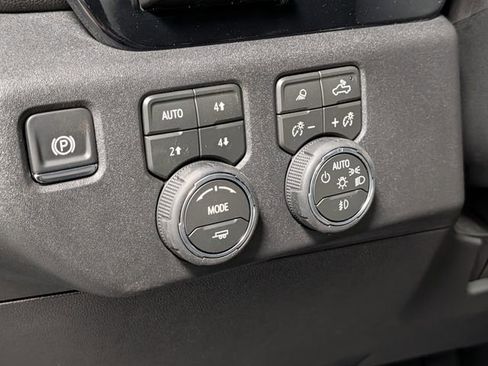 New 2026 Chevrolet Silverado 3500 High Country w/ Midnight Edition AWD/4WD image 19