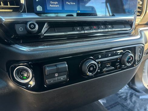 Used 2024 Chevrolet Silverado 2500 LT image 18