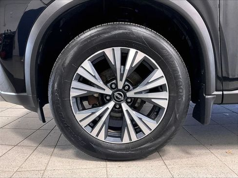 Used 2023 Nissan Rogue SV AWD/4WD image 7