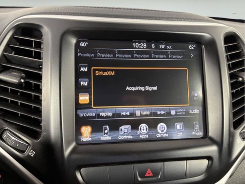 Used 2014 Jeep Cherokee Latitude w/ Comfort/Convenience Group AWD/4WD image 51