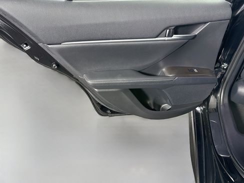 Used 2023 Toyota Camry XSE FWD image 26