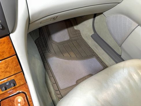 Used 2002 Lexus LS 430 image 53