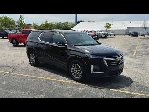 Certified 2023 Chevrolet Traverse LT w/ LPO, Floor Liner Package AWD/4WD image 30