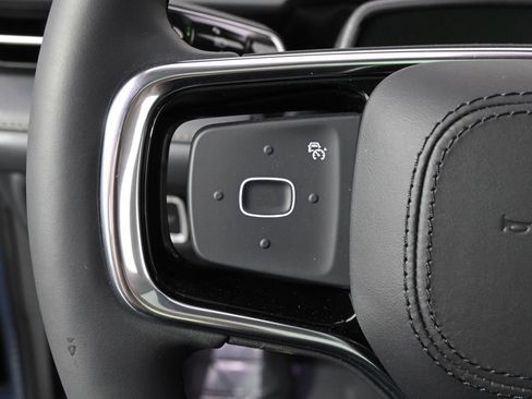 New 2026 Lincoln Nautilus Reserve image 32