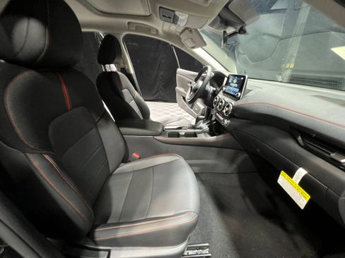 New 2025 Nissan Sentra SR w/ SR Premium Package image 19