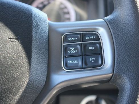 Used 2024 RAM 1500 Classic SLT image 11