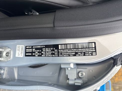 New 2025 Alfa Romeo Stelvio Sprint image 16