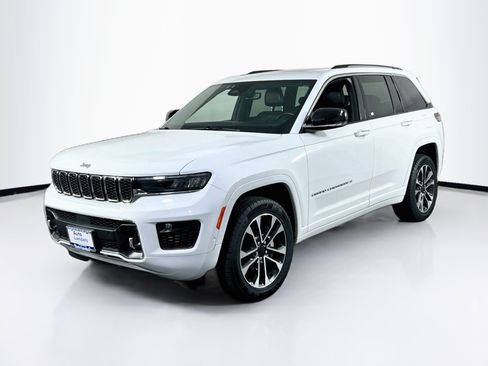 Used 2022 Jeep Grand Cherokee Overland AWD/4WD image 1