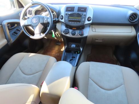 Used 2010 Toyota RAV4 2WD image 12