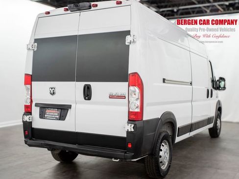 Used 2022 RAM ProMaster 2500 image 10