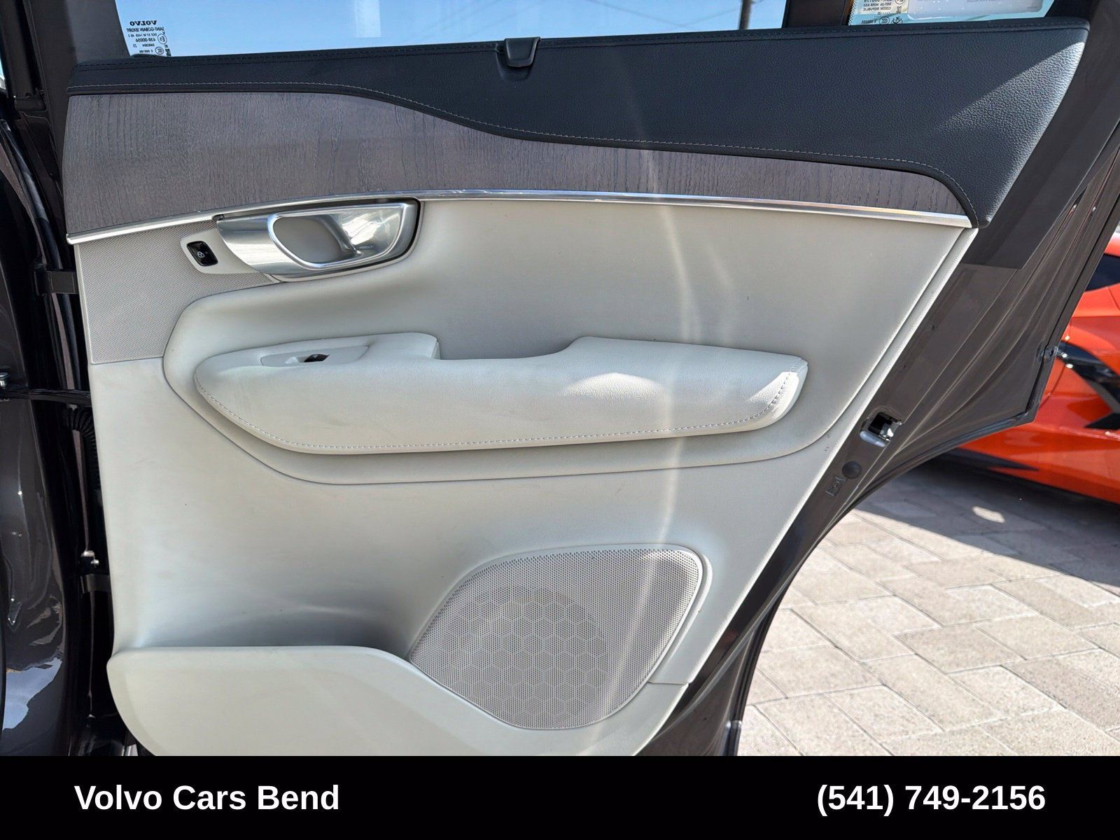 Used 2023 Volvo XC90 B6 Ultimate w/ Protection Package Premier AWD/4WD image 23