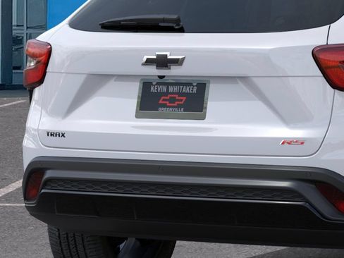 New 2026 Chevrolet Trax RS w/ Sunroof Package FWD image 14