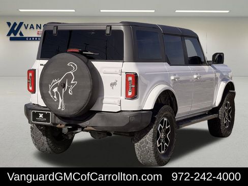 Used 2022 Ford Bronco Outer Banks image 3