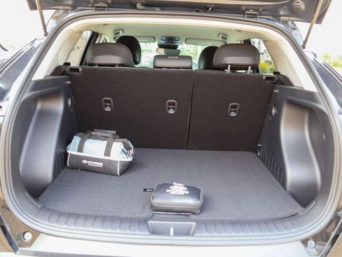 New 2026 Hyundai Kona SEL Premium FWD image 31