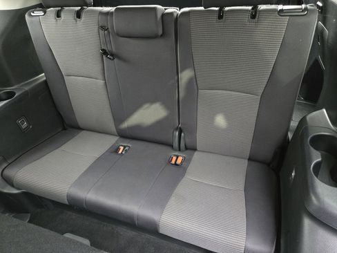 Certified 2024 Toyota Highlander LE AWD/4WD image 20