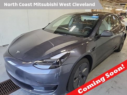 Used 2023 Tesla Model 3 Standard Range RWD image 1