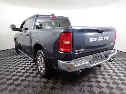 Used 2025 RAM 1500 Big Horn AWD/4WD image 13