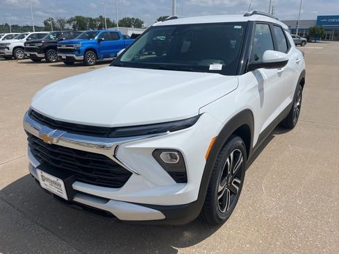 New 2026 Chevrolet TrailBlazer LT w/ LT Cold Weather Package image 9