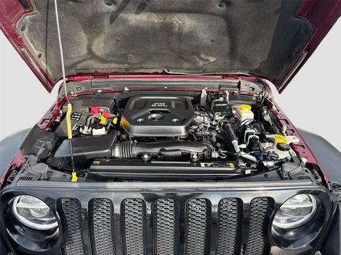 Used 2021 Jeep Wrangler Unlimited Sport image 35