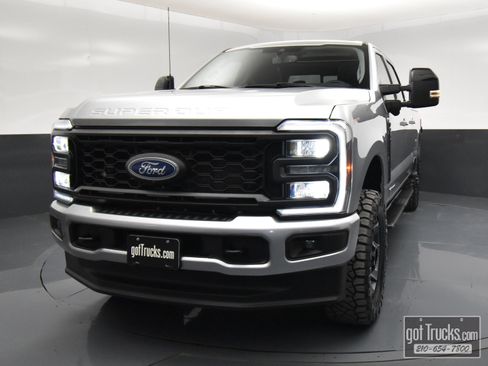 Used 2024 Ford F250 Lariat w/ Sport Appearance Package image 52