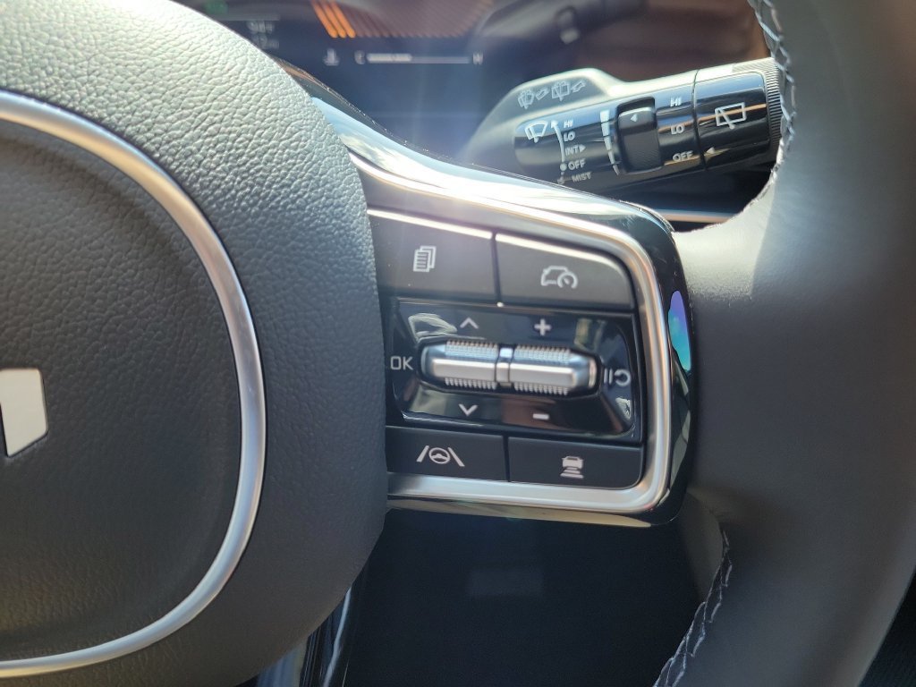 New 2026 Kia Carnival FWD image 26