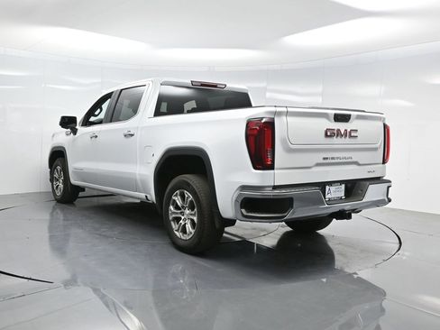 Used 2024 GMC Sierra 1500 SLT image 6