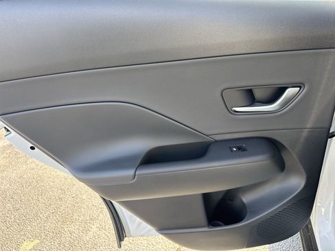 New 2026 Hyundai Kona Limited FWD image 29