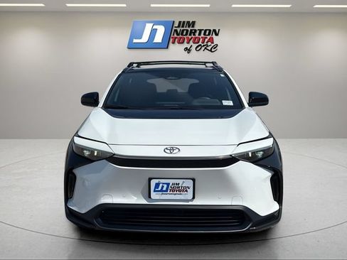 Used 2024 Toyota bZ4X FWD w/ Weather Package image 2
