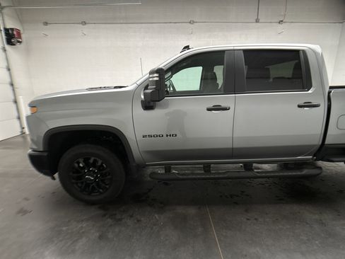 Used 2026 Chevrolet Silverado 2500 Custom w/ Custom Value Package AWD/4WD image 7