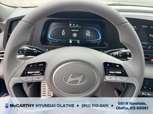 Used 2025 Hyundai Elantra Sport FWD image 6