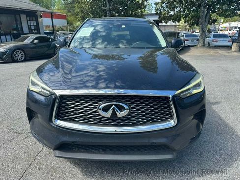 Used 2019 INFINITI QX50 Essential w/ Premium Heat Package FWD image 3