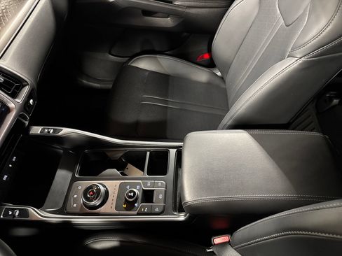 Certified 2023 Kia Sorento EX AWD/4WD image 26