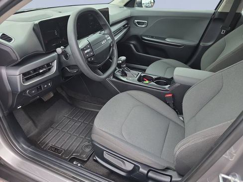 Used 2025 Kia K4 FWD image 10