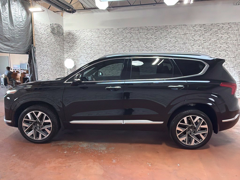 Used 2023 Hyundai Santa Fe Calligraphy AWD/4WD image 4